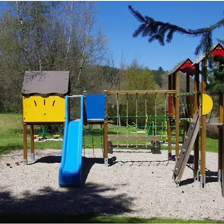 Camping Sur Pilotis, Animaux Admis - 4 Pers. - Api-1-52-2979 *